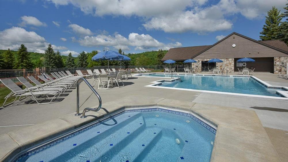 Seven Springs 3 Bedrooms Premium Condo, Ski In Ski Out Condo Champion Exteriör bild